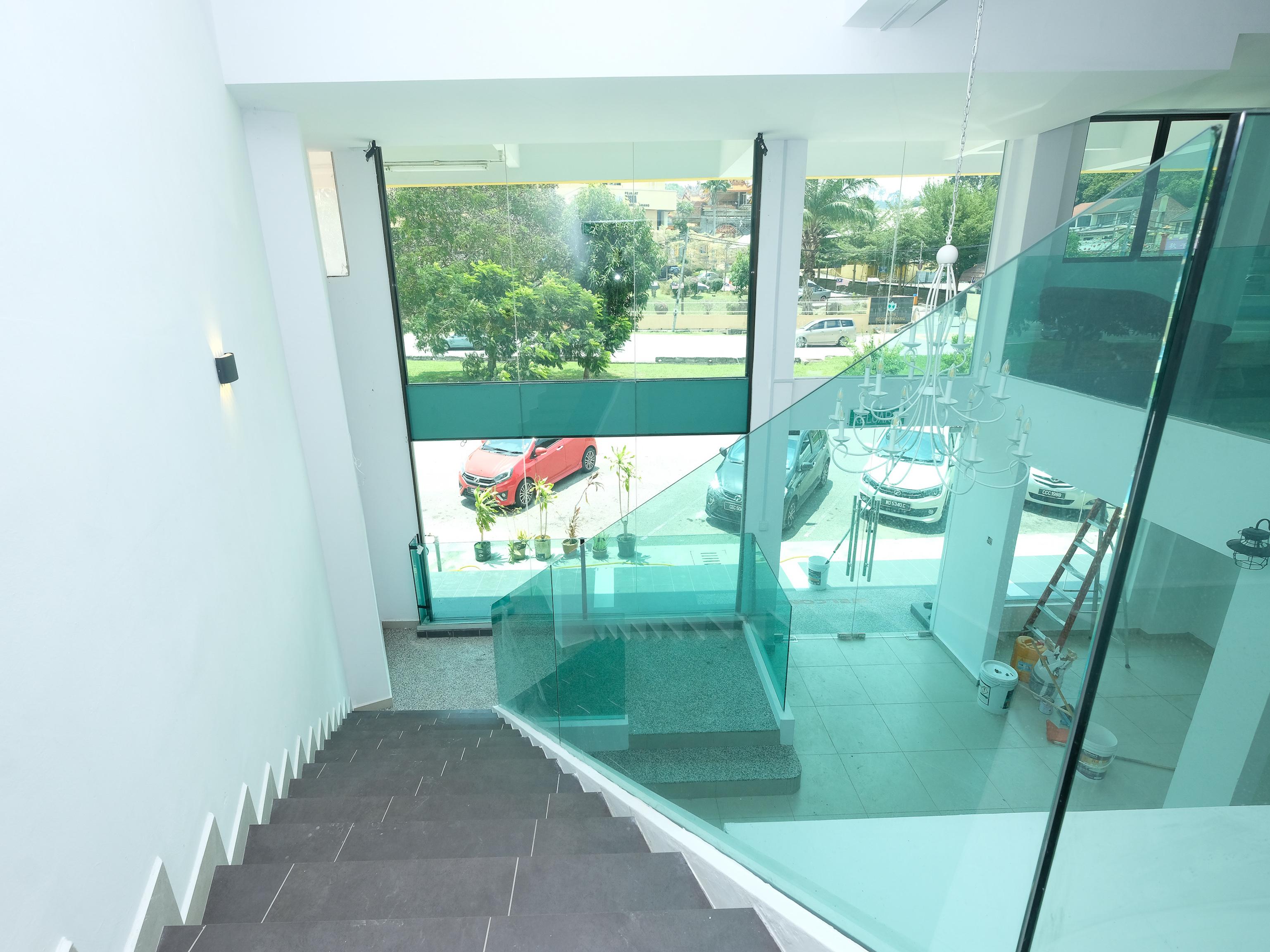 Oyo 44043 First Garden Hotel Kuantan Exterior foto